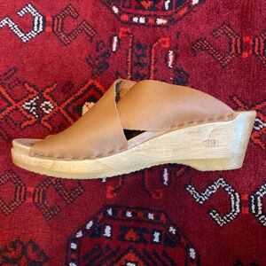 No. 6 Frida Clog Sandals 39